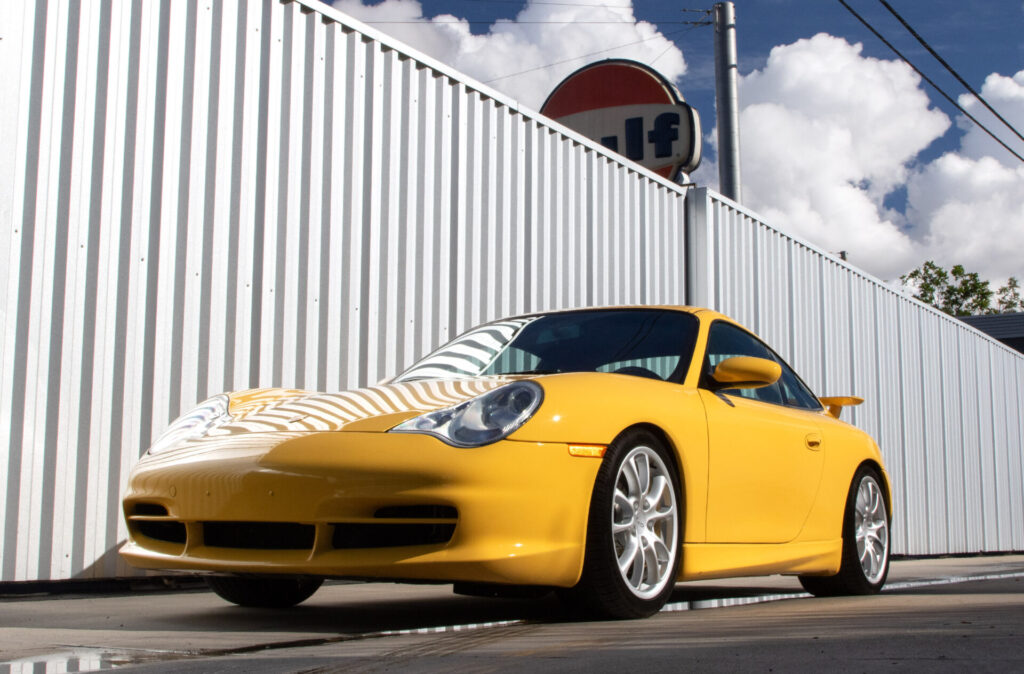2004 Porsche 911/996.2 GT3 Coupe 6- Speed Ceramic Brakes Pinned