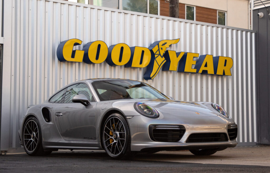 2018 Porsche 991.2 Turbo S Coupe Original Paint $210k MSRP Front