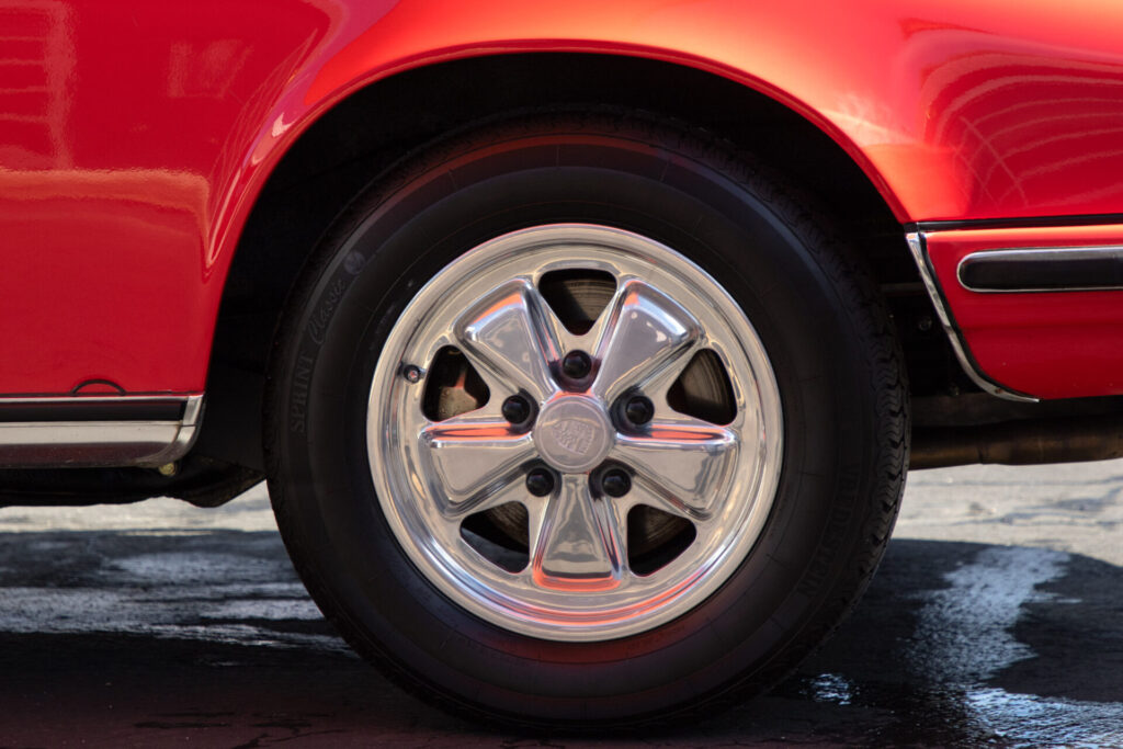 1971 Porsche 911 T Targa Numbers Matching 5-Speed Manual COA $75k